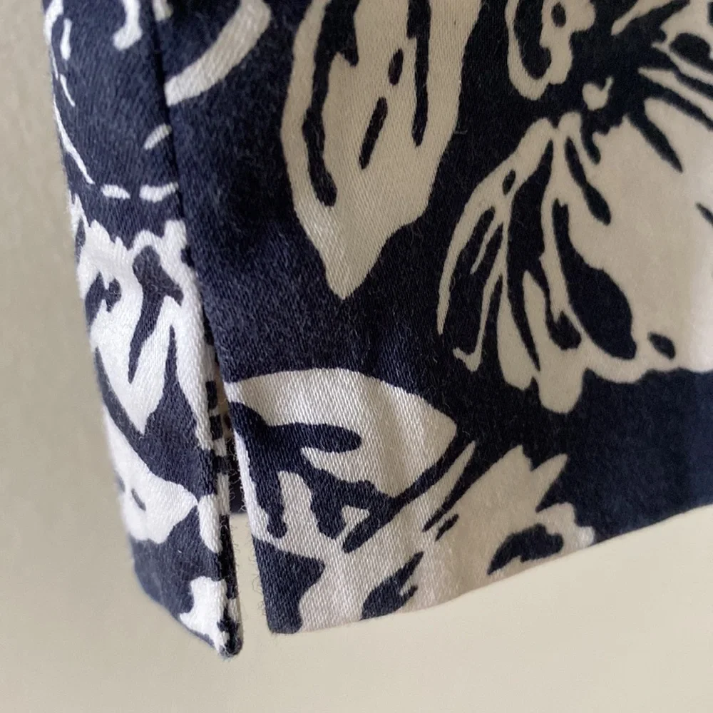 Lauren by Ralph Lauren floral stretch capris sz 10 - Picture 4 of 5